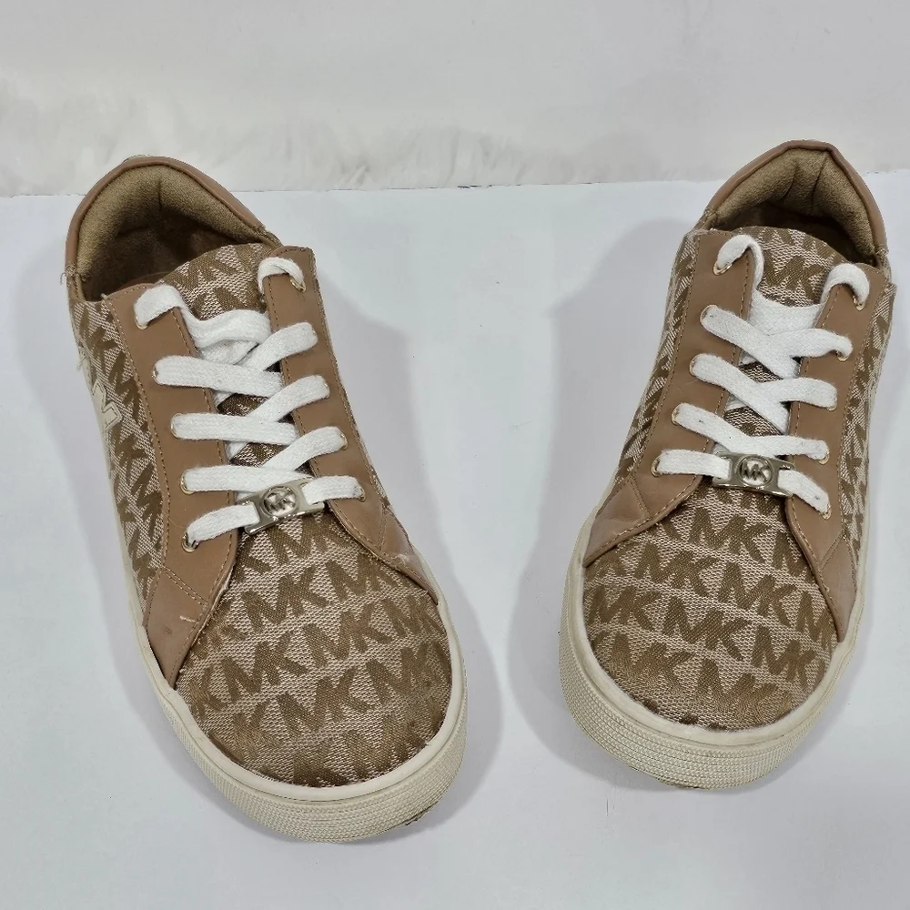 Michael kors women's sneakers brown/tan sz.5